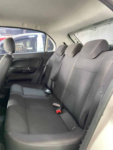 Volkswagen Gol 1.0 12V MPI TOTALFLEX 4P MANUAL