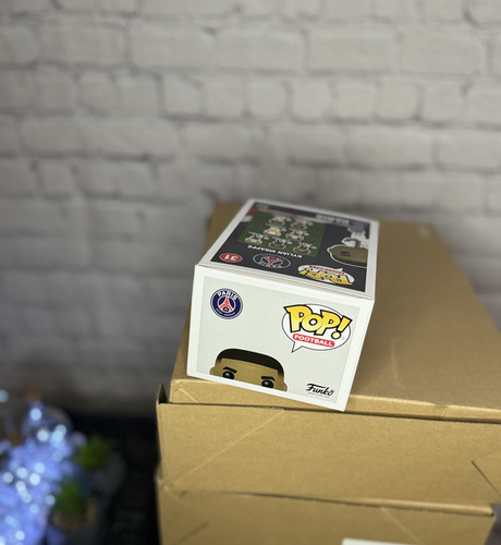 Funko Pop Futbol Psg Paris Saint Kylian Mbappé Visita No 31 (Usado)