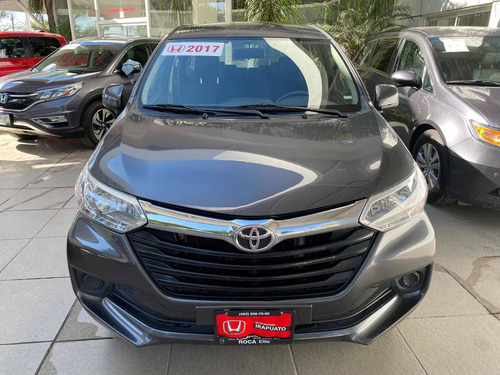 Imagen 3 de 15 de Toyota Avanza Avanza Premium