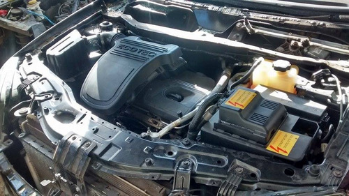 Sucata Captiva 2.4 2010