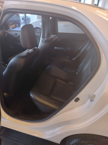 Toyota Etios 1.5 Platinum At