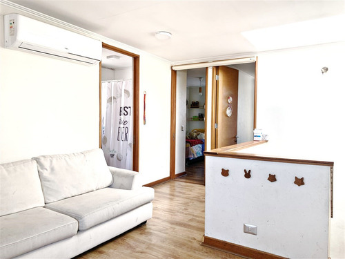 Casa En Arriendo De 4 Dorm. En Las Condes