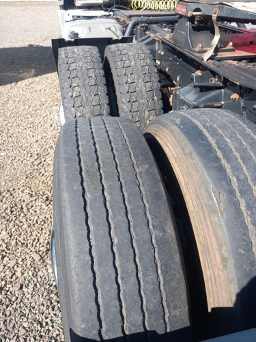 M. Benz Axor 2544 S 6x2t (teto Alto)
