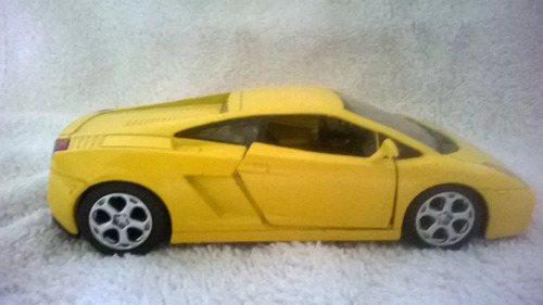 Nico Lamborghini Gallardo New Ray 1/32 (avv 06)