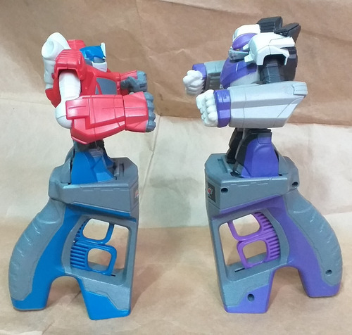 2 Bonecos Battle Masters Optimus Prime Megatron Hasbro 2013 (Usado)