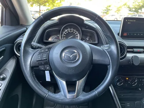 Mazda 2 1.5 Touring