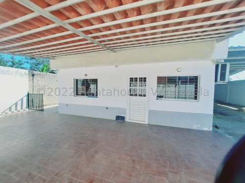 Casa   En Venta Cabudare Placer Codigo 2  3  1  7  3 5 7 Mildred Zona Campestre Con Acabados De Primera, Cocina Empotrada Moderna, Pisos De Ceramicas, Abundante Agua Y Luz Un Conjunto Cerrado