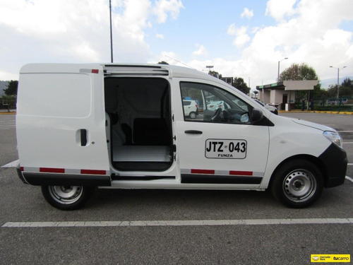 Imagen 12 de 14 de Renault Kangoo 1.6 Nueva Kangoo
