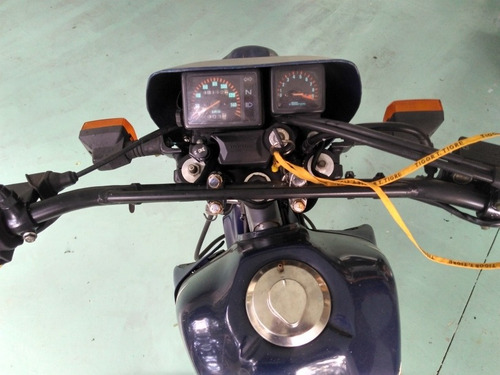 Imagem 4 de 10 de Honda Xlx 350