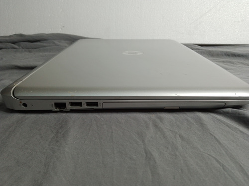 Laptop Hp Pavilion 17 Intel Core I5 8ram 1tb (Usado)