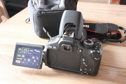 Canon T3i Lente 18-55mm E Bolsa.