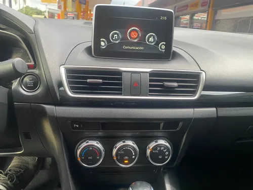 Mazda 3 2.0 Touring At