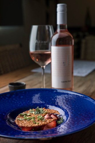 Imagen 3 de 9 de Vino Punto Final Rosé 2 + Milamore 2 + Aceite De Oliva 2.