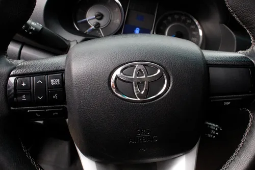 Toyota Fortuner 2.8 At