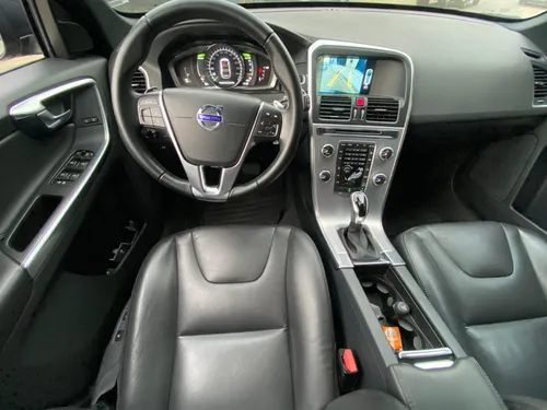 Volvo XC60 2.0 T5 Awd Summum