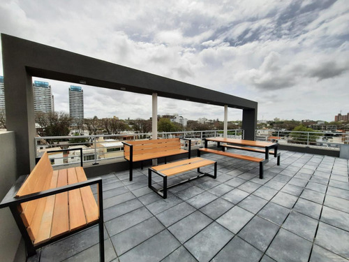 Venta De Apartamento Mono-ambiente En Rambla De Buceo