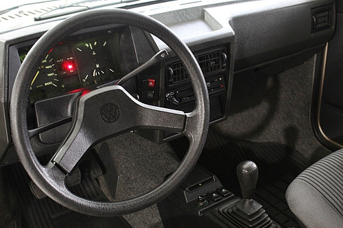 Imagem 11 de 15 de Volkswagen Voyage 1.8 Cl 8v Gasolina 2p Manual 1992