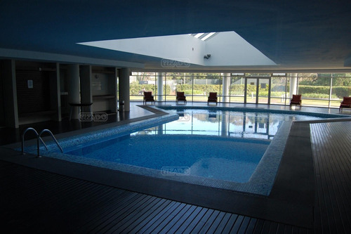 Imagen 4 de 24 de Ocena Drive Apartamento 1 Dormitorio Piscina Climatizada Departamento En Venta Ubicado En Roosevelt, Punta Del Este, Punta Del Este / Maldonado