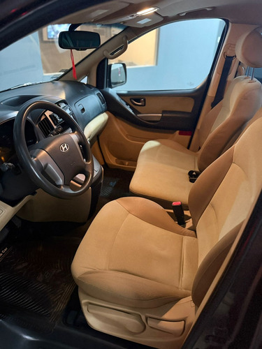 Hyundai H1 2.5 Full Premium 12 Pas At