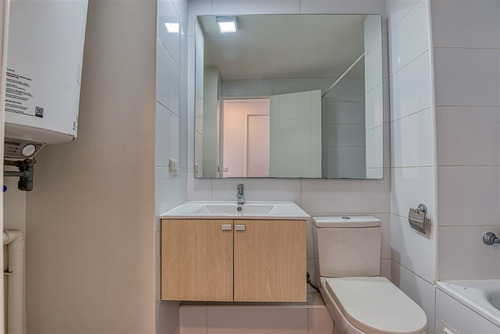 Departamento En Arriendo De 2 Dorm. En Quinta Normal