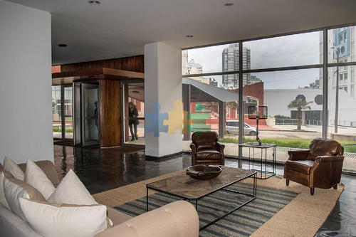 Penthouse En Península 1 Dormitorio Con Gran Balcón - Ref : Eqp3766