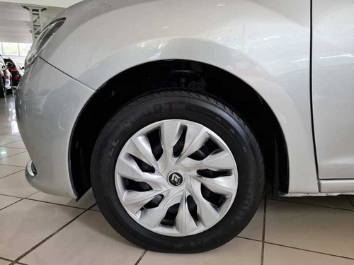 Imagem 11 de 11 de Renault Logan 1.0 Expression 16v Flex 4p Manual