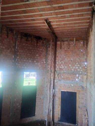Casa Em Consturção Condomínio Fechado Em Araras