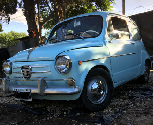 Fiat 600 Berlina 