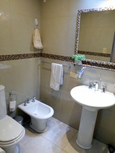Imagen 7 de 14 de Casa En Venta En Burzaco Este