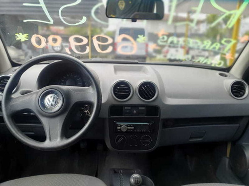 Imagem 6 de 8 de Volkswagen Gol 1.0 G4 Trend 8v Flex 4p Manual 2013