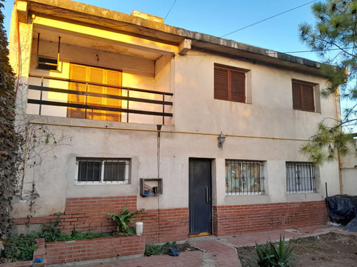 Casa Mas Duplex A La Venta - Altos De Velez Sarsfield.