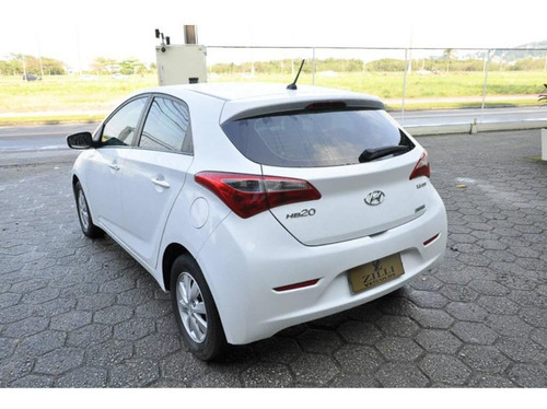 Imagem 15 de 15 de Hyundai Hb20 Comfort Plus 1.6 At