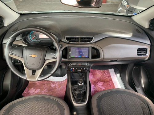 Imagem 10 de 14 de Prisma Lt 1.0 - 2015 - Completo - 126.000km