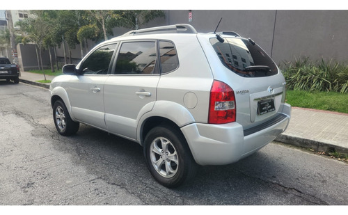 Hyundai Tucson 2.0 MPFI GLS 16V 143CV 2WD FLEX 4P AUTOMÁTICO