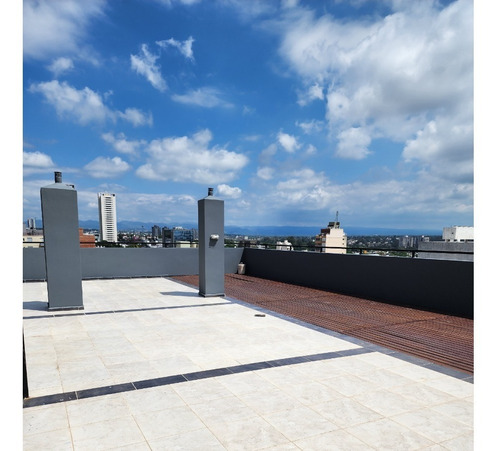 Imagen 11 de 13 de Vendo Departamento 2 Dormitorios, 2 Baños, Patio, Terraza Con Pileta B° A. Alberdi