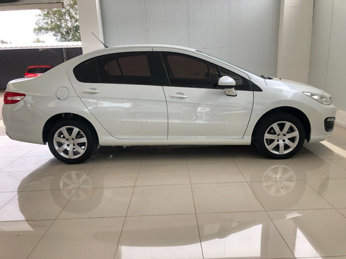 Imagen 7 de 14 de Peugeot 408 Allure Hdi Nav