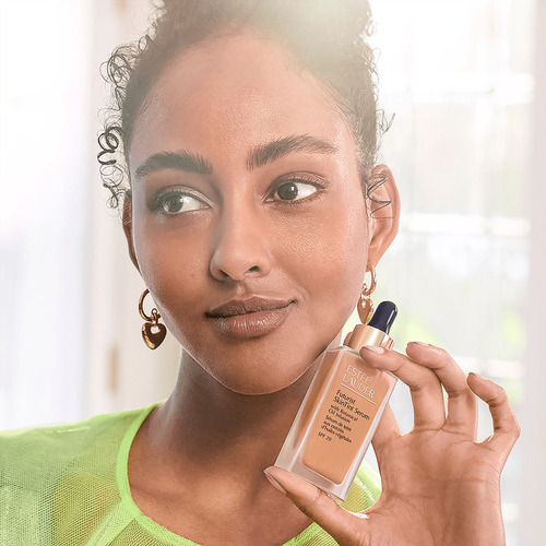 Base de maquiagem Estée Lauder Futurist Estée Lauder Futurist Skintint FPS20 5W2 - Base Sérum 30ml tom 5w2 - 30mL 30g