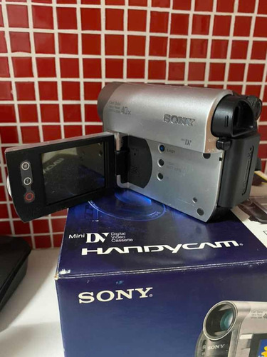 Sony Handycam Dcr-hc52