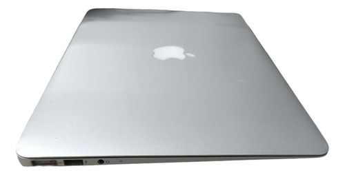 Laptop Macboock Air A1466 Core I5, Ram 8g, 256gb Ssd Plata (Reacondicionado)