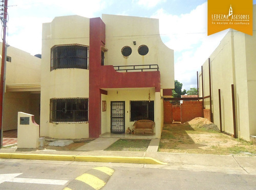 Imagen 1 de 14 de Ledezma Asesores Vende Townhouse En Conj. Resid. Los Pomelos Contry Club, Ciudad Bolívar- Venezuela