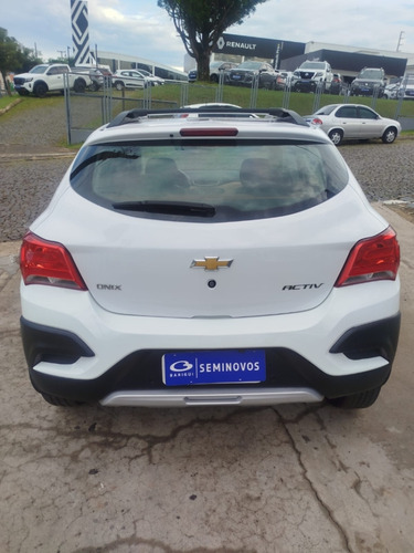 Chevrolet Onix 1.4 MPFI ACTIV 8V FLEX 4P MANUAL