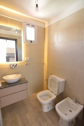 Departamento En Venta En Flores, Capital Federal, Buenos Aires