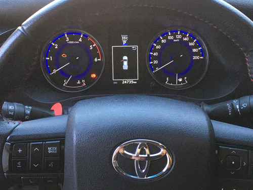 Toyota Hilux 2.8 Cd Limited 177cv 4x4 At 2018