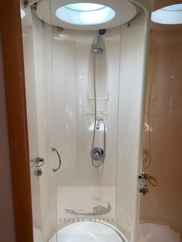Imagem 6 de 12 de Azimut 380