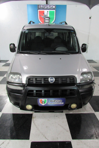 Fiat Doblò 2005 1.8 Adventure 8v Gasolina