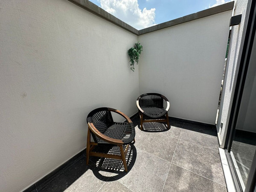 Casa De Lujo En Venta Entre El Refugio Y Zibatá, Oportunidad !!