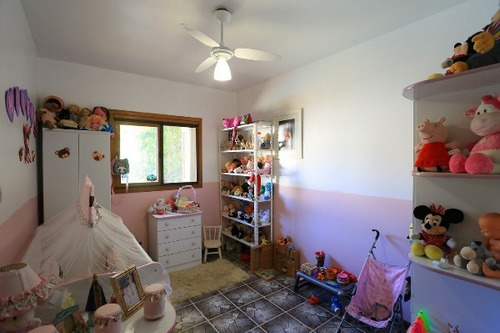 Casa Em Espírito Santo Com 3 Dormitórios - Mi17058