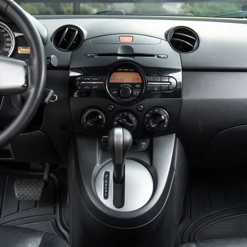 Mazda 2 1.5 15ha1c