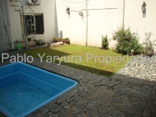 Casa En Venta En Caseros