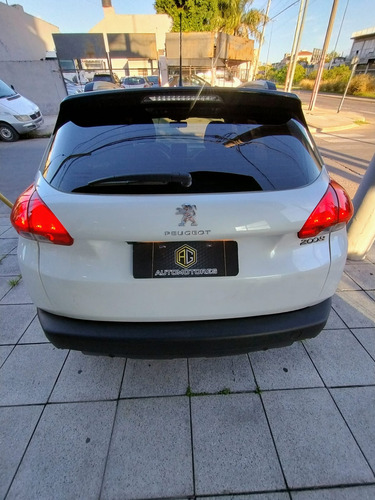 Peugeot 2008 1.6 Feline